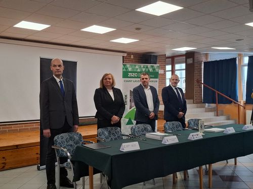 Bázisiskola Program – együtt a jövő szakembereiért